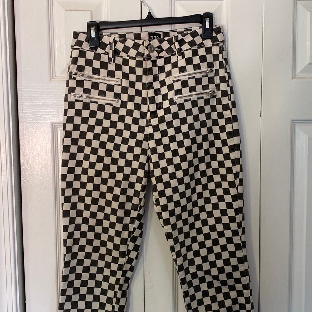 Size: 30 Store: Urban Outfitters